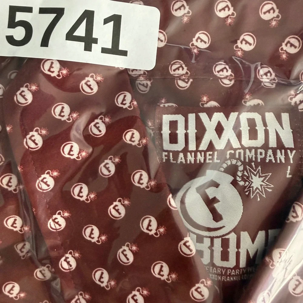 Dixxon Flannel Co Shirt Mens L Burgundy F Bomb D-Lite Short Sleeve Button Down